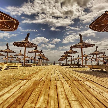 Mario Apartamente - Romantic Mamaia Exterior foto
